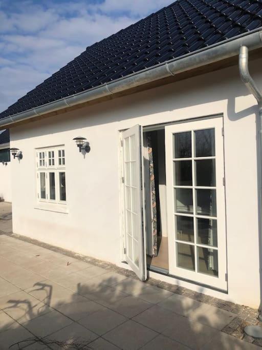 Cozy, Quiet Guest House Perfect For Business Or Pleasure Hillerød Dış mekan fotoğraf