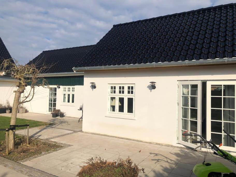 Cozy, Quiet Guest House Perfect For Business Or Pleasure Hillerød Dış mekan fotoğraf